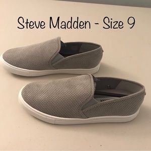 Steve Madden Women’s Slip-on Shoes. NEW. Never worn. Pristine Condition. Size 9M